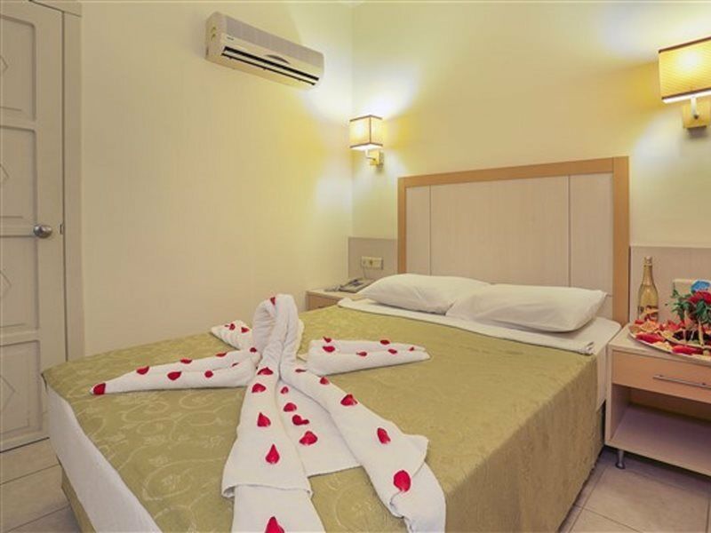 אלאניה Cleopatra Golden Beach Hotel מראה חיצוני תמונה