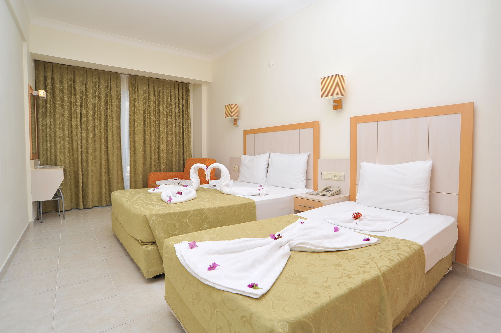 אלאניה Cleopatra Golden Beach Hotel מראה חיצוני תמונה