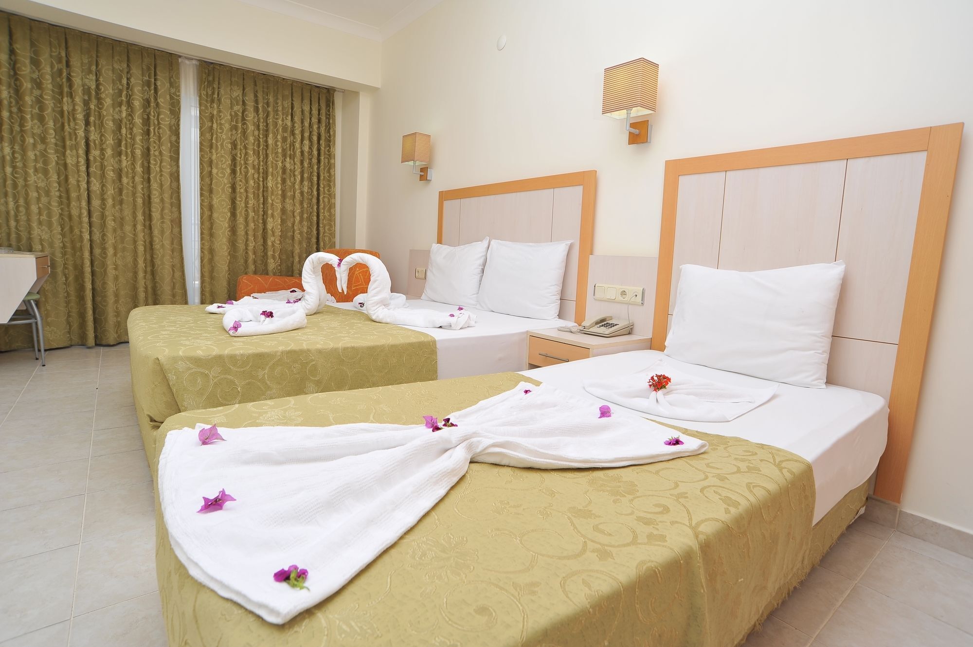 אלאניה Cleopatra Golden Beach Hotel מראה חיצוני תמונה