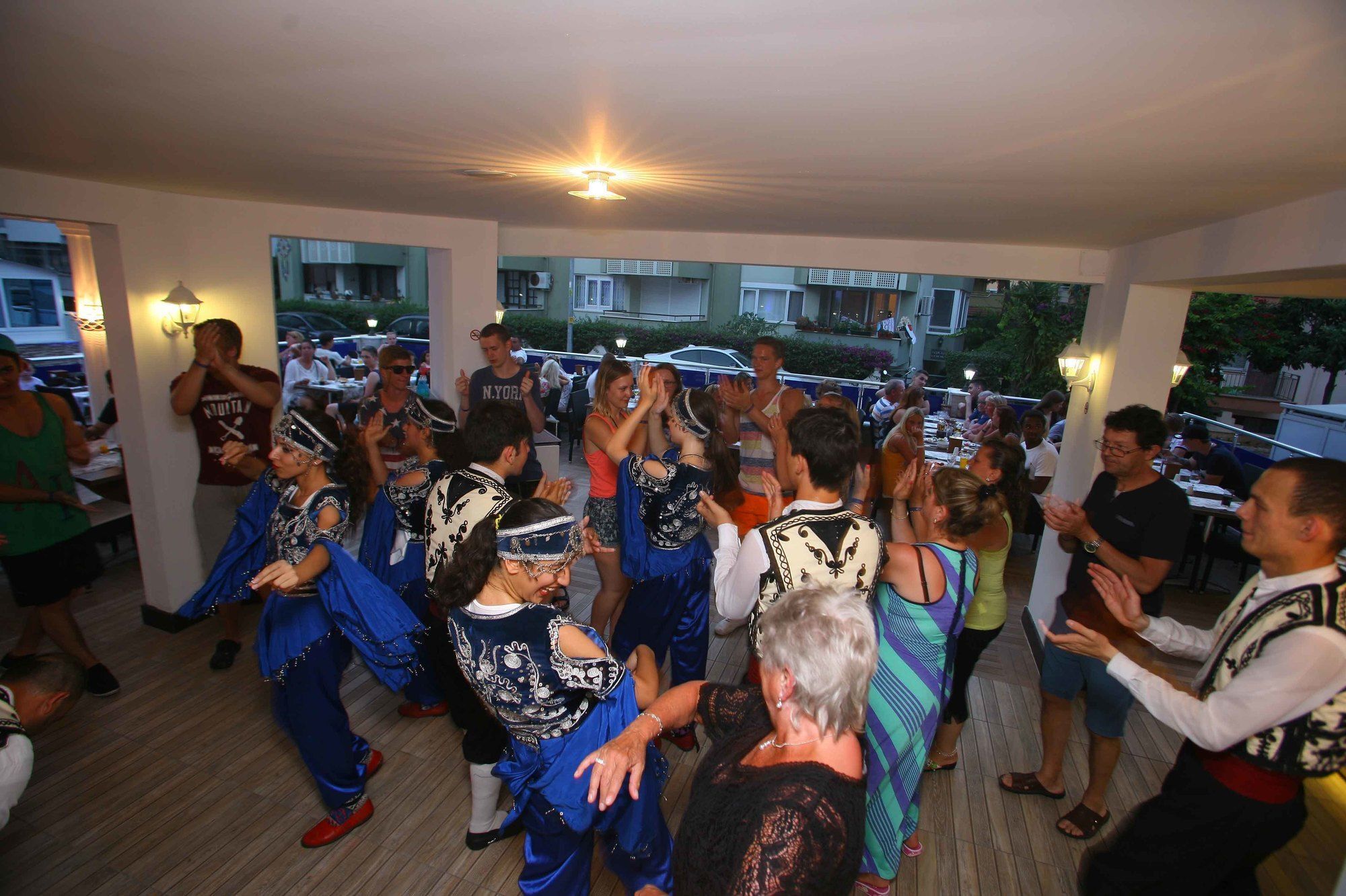 אלאניה Cleopatra Golden Beach Hotel מראה חיצוני תמונה
